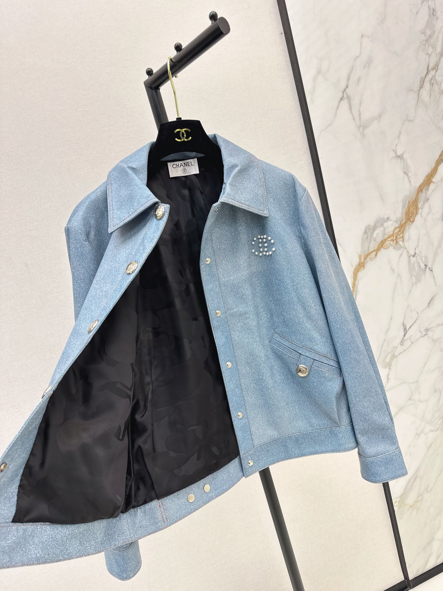 C 25 High-end handmade logo beaded sheepskin jacket（BLACK/BLUE/PINK）