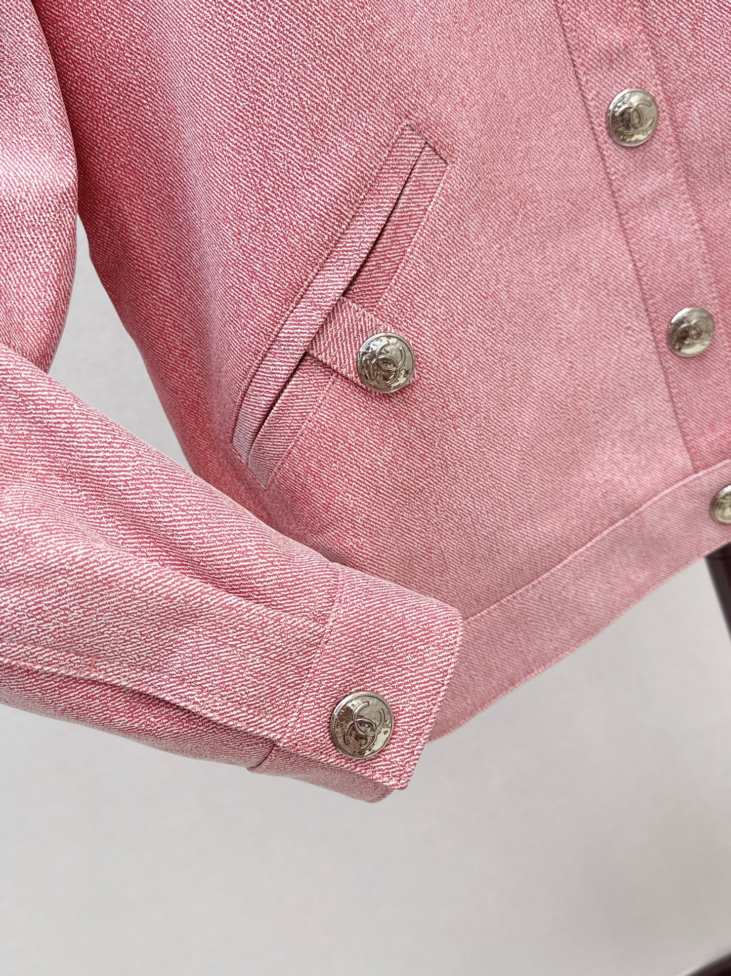 C 25 High-end handmade logo beaded sheepskin jacket（BLACK/BLUE/PINK）