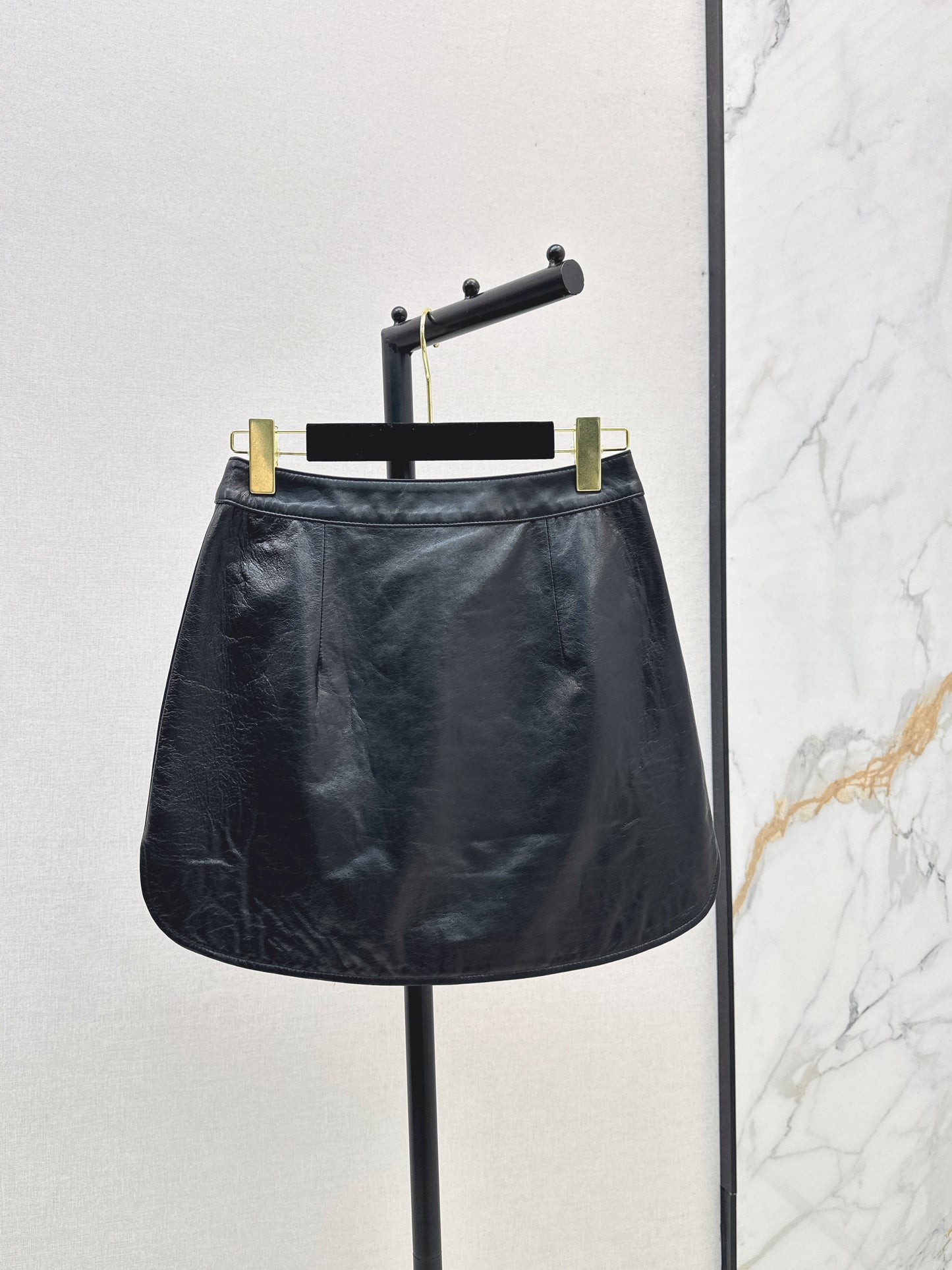 C 25 High-end handmade logo beaded sheepskin skirt（BLACK/BLUE/PINK）
