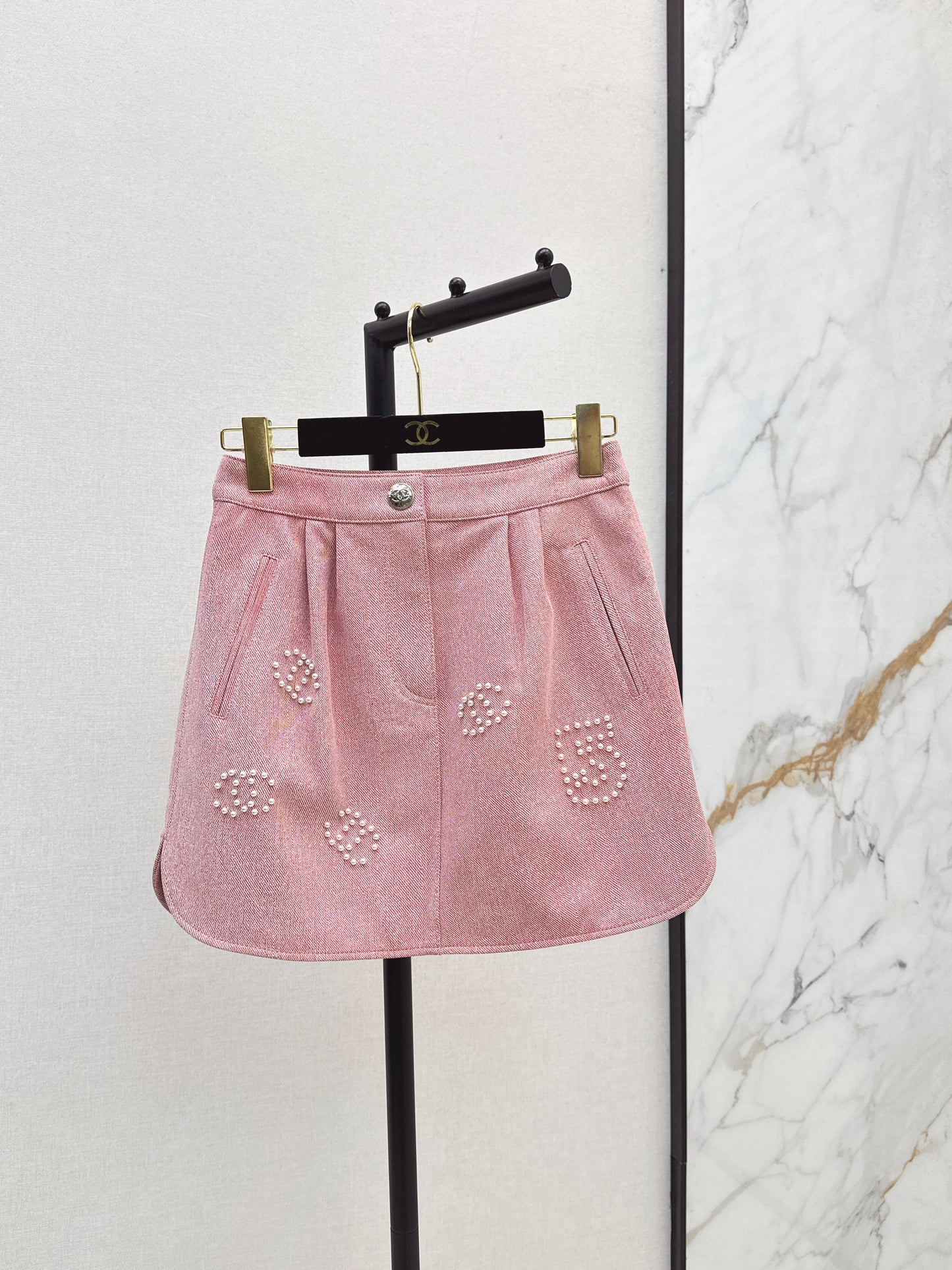 C 25 High-end handmade logo beaded sheepskin skirt（BLACK/BLUE/PINK）