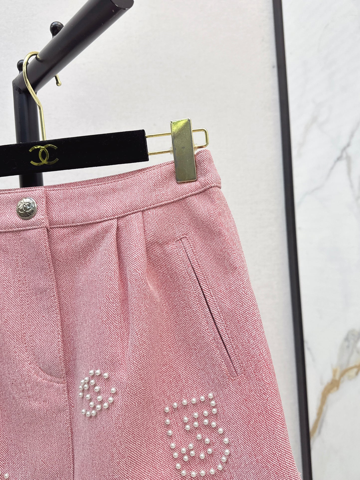 C 25 High-end handmade logo beaded sheepskin skirt（BLACK/BLUE/PINK）