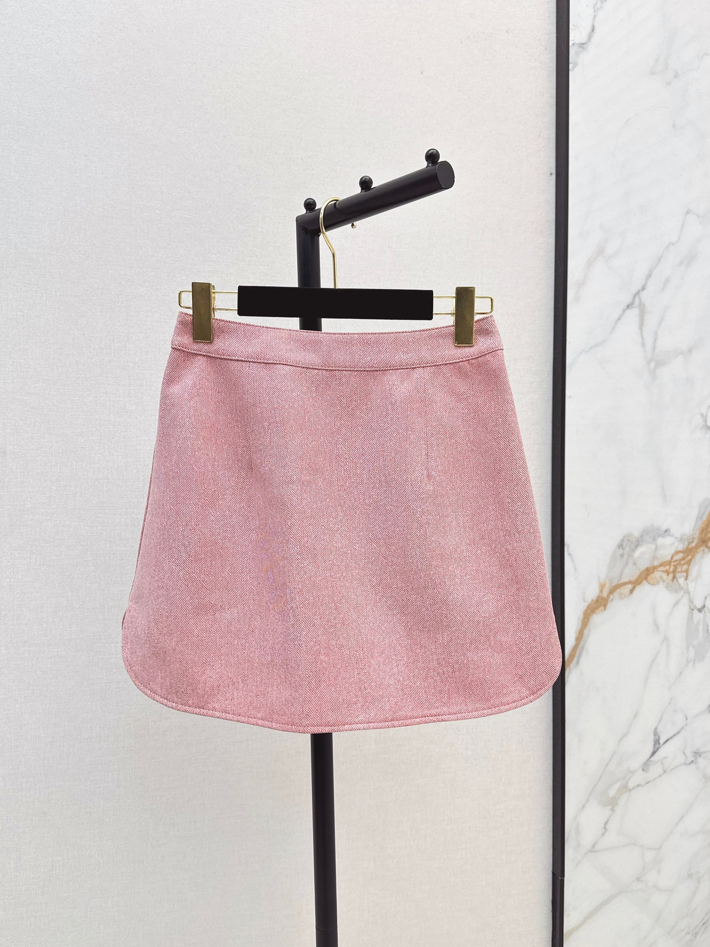 C 25 High-end handmade logo beaded sheepskin skirt（BLACK/BLUE/PINK）