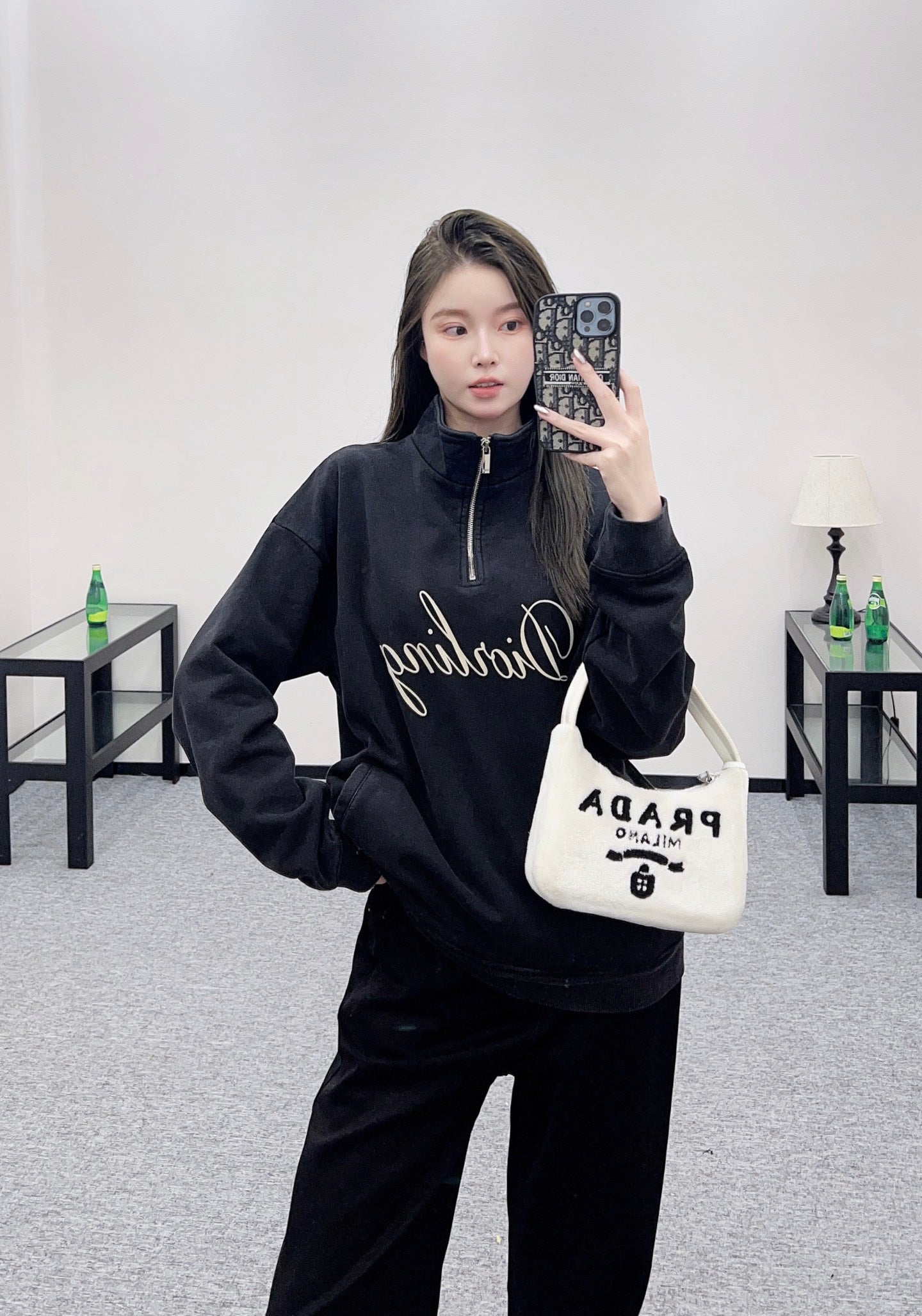 Di 25 Cotton embroidered logo zip-up sweatshirt