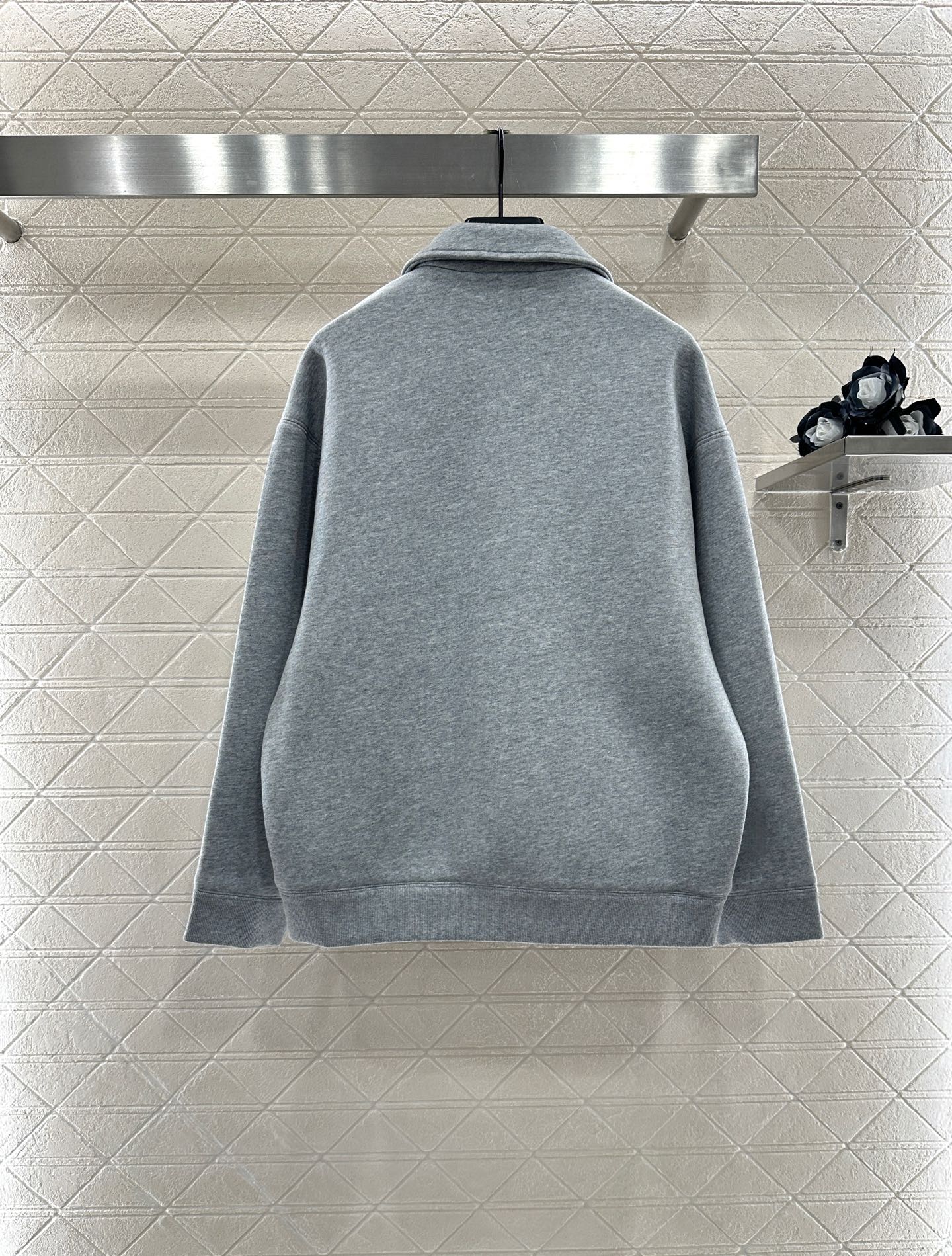 Mi 25 lapel silhouette coat