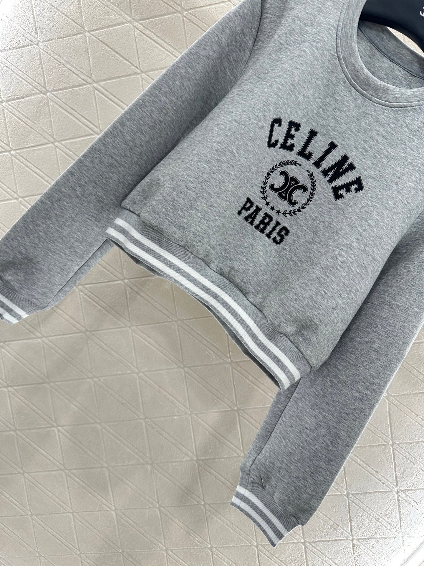 Ce 25 crew neck sweatshirt and trousers set