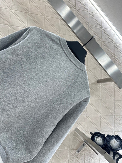 Ce 25 crew neck sweatshirt and trousers set