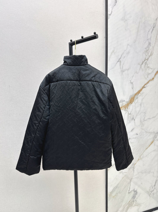 C 25 Black and white stand collar padded jacket