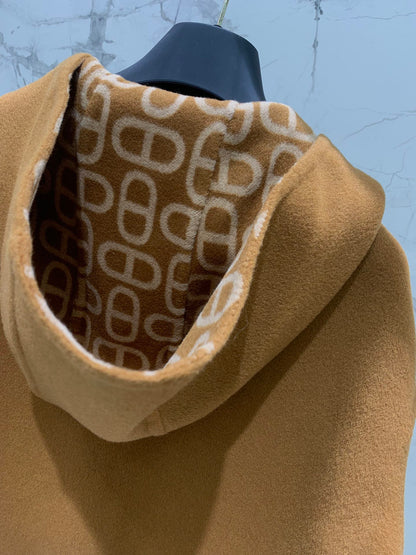 He 25 Jacquard double-faced wool hooded jacket