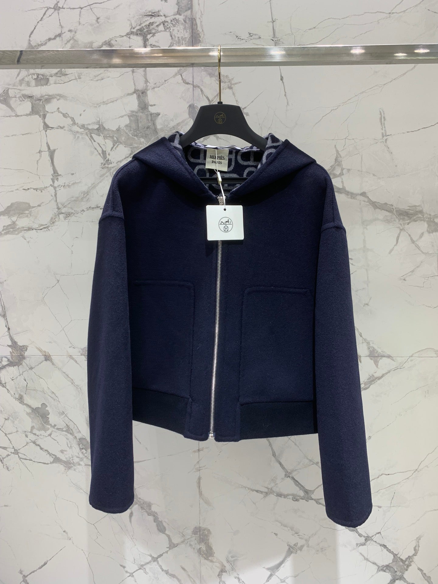 He 25 Jacquard double-faced wool hooded jacket