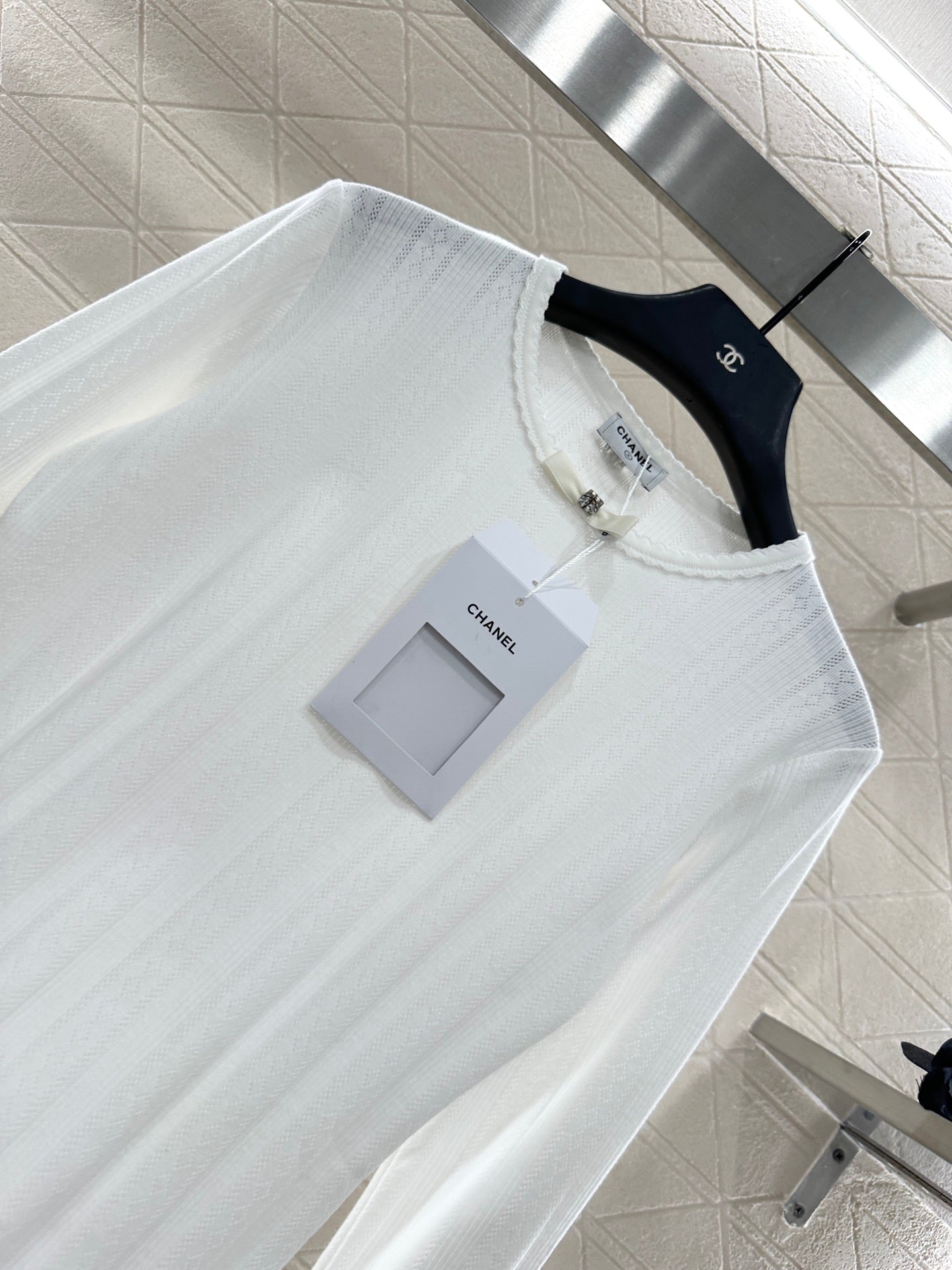 C 25 Lingge small bow long sleeved shirt