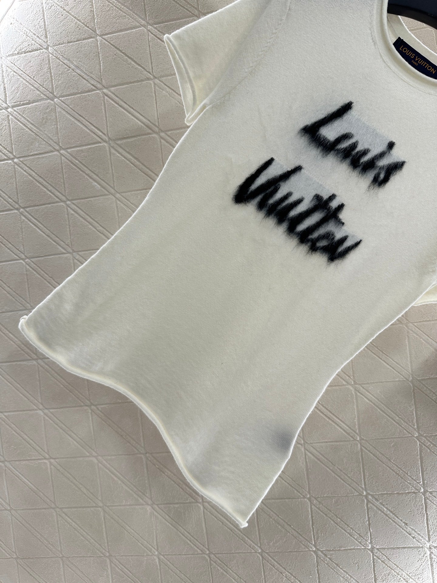 L 25 Letter knitted short sleeved top(brown/white)