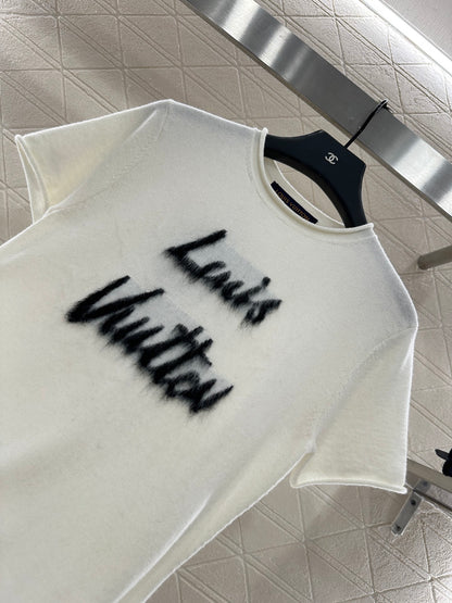 L 25 Letter knitted short sleeved top(brown/white)