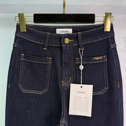 C 25 Embroidered logo jeans