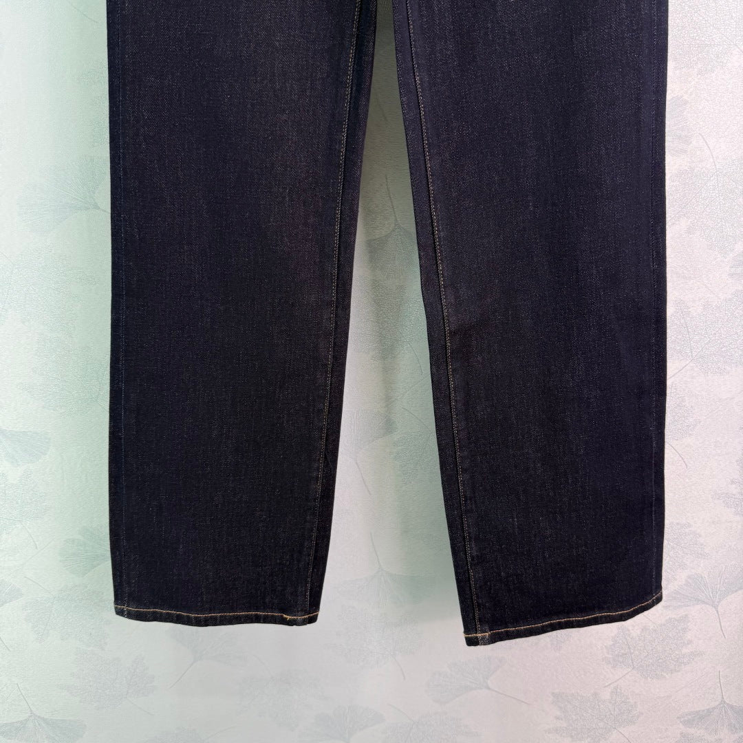 C 25 Embroidered logo jeans