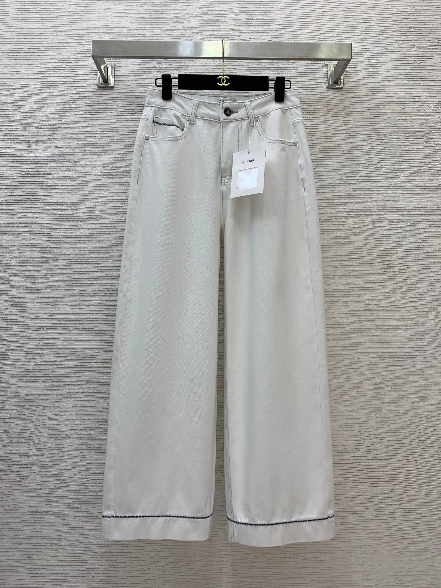C 25 Striped edge loose straight leg jeans