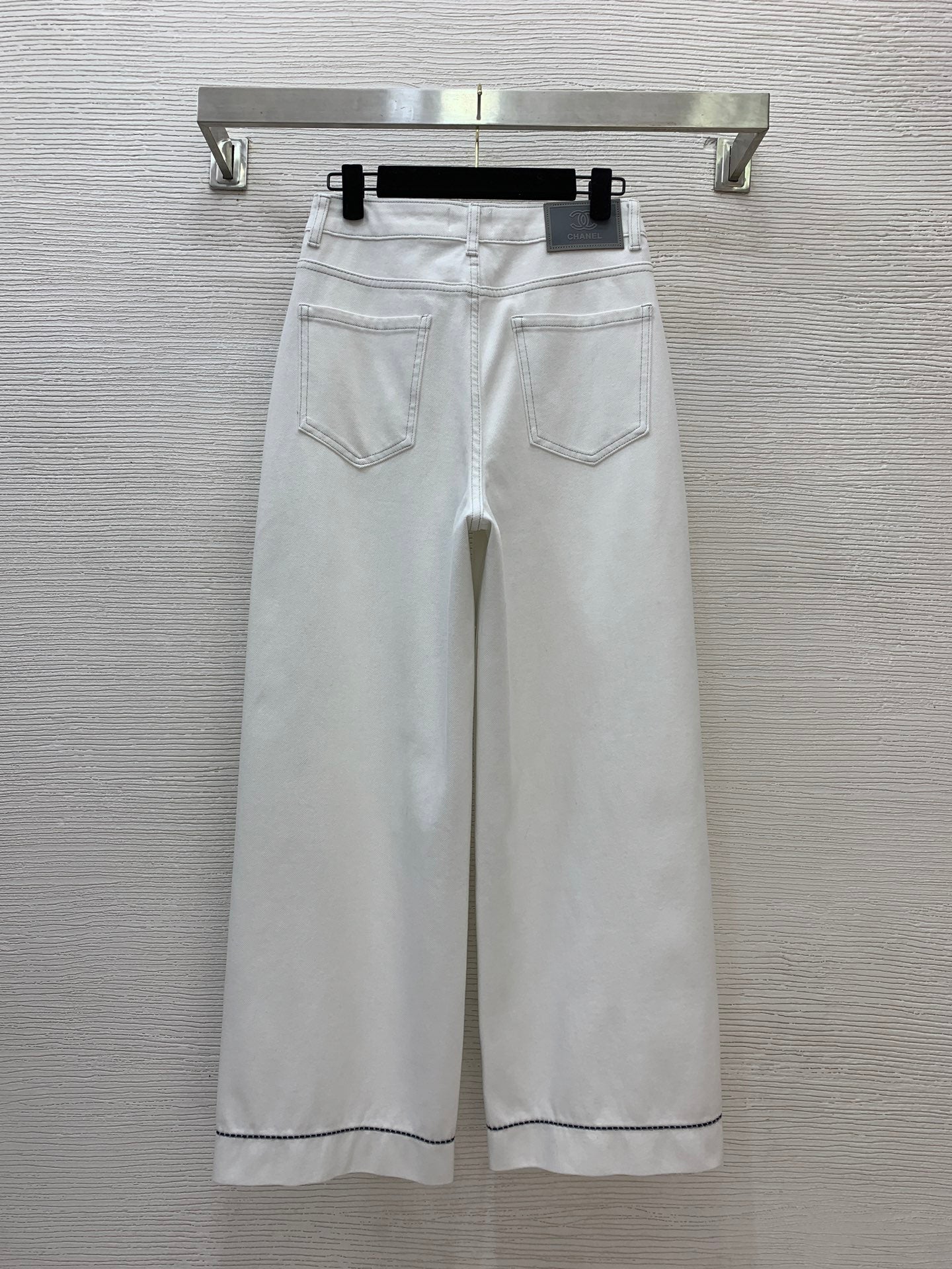 C 25 Striped edge loose straight leg jeans
