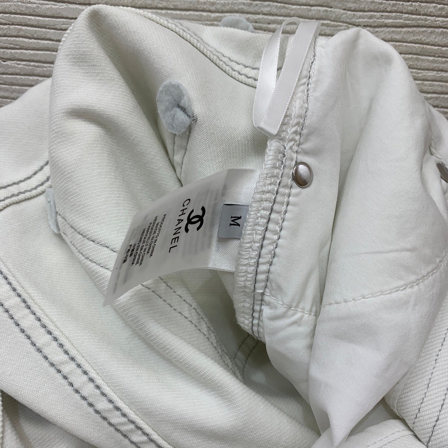 C 25 Striped edge loose straight leg jeans