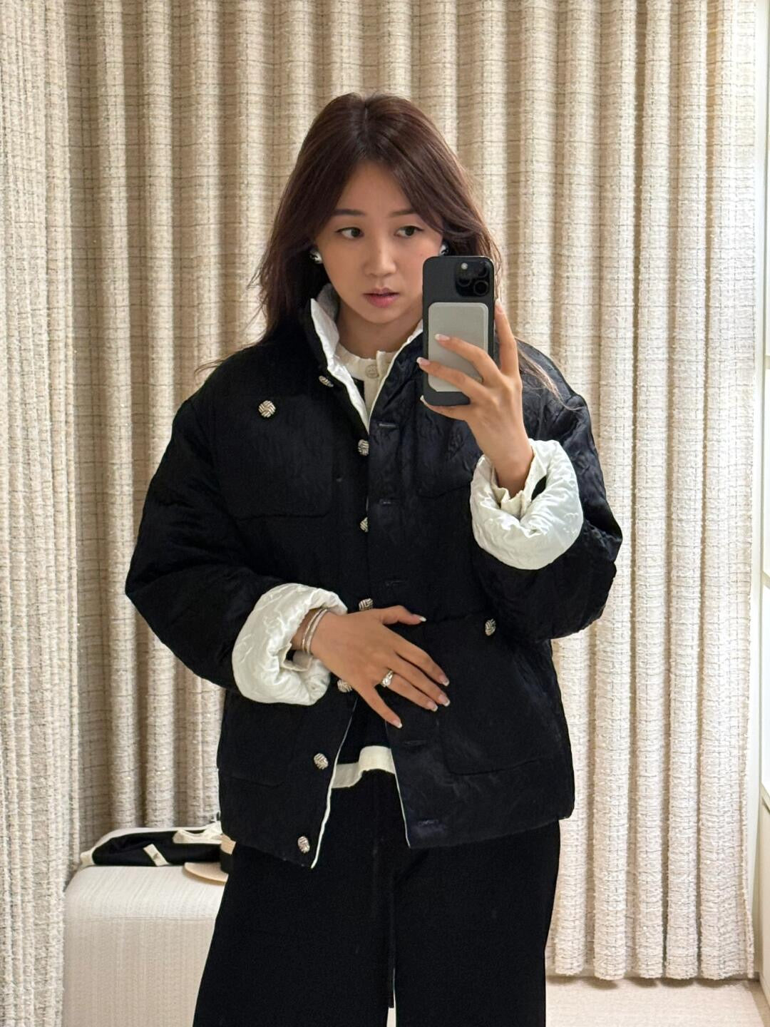 C 25 Black and white stand collar padded jacket