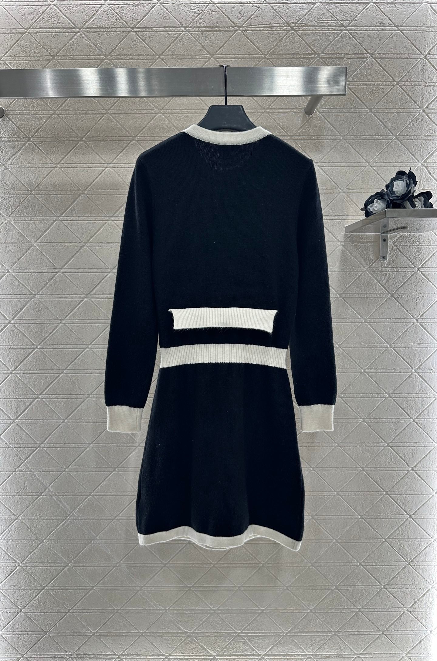C 25 Wool Knitted Long Sleeve Dress(WHITE/BLACK)