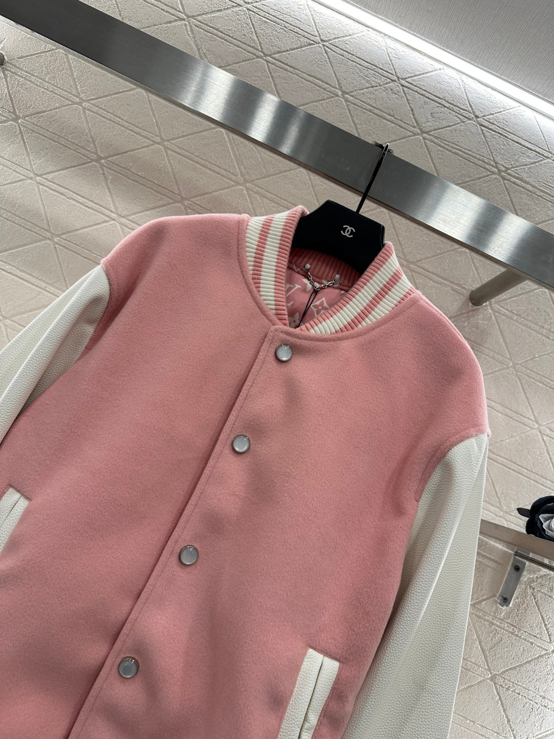 L 25 Casual leather sleeve baseball jacket