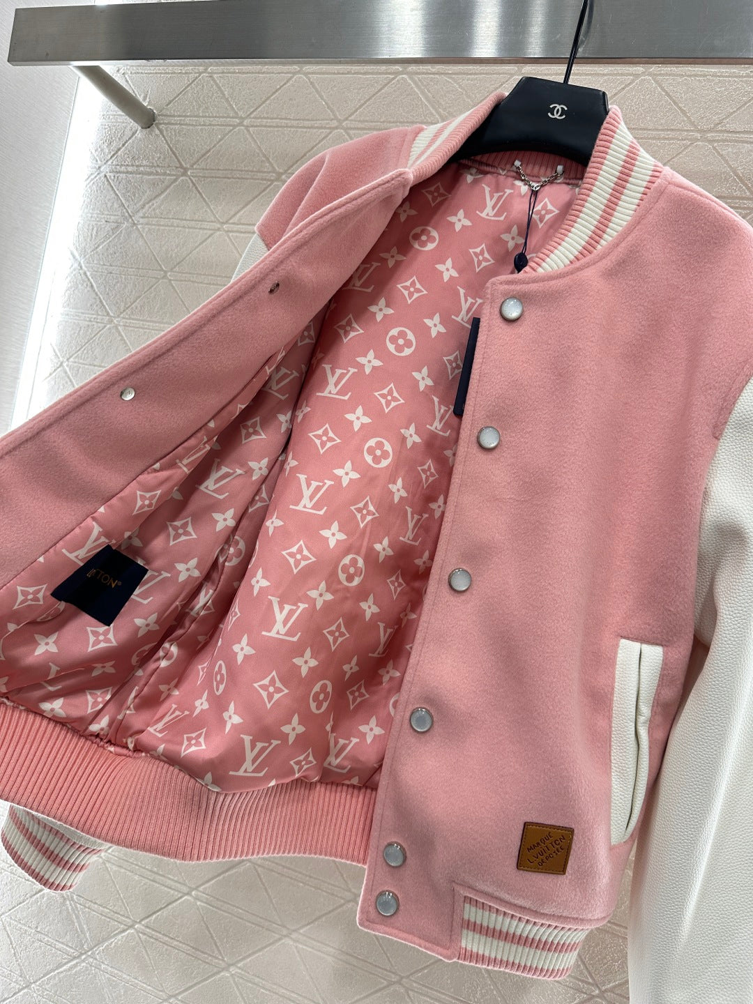 L 25 Casual leather sleeve baseball jacket