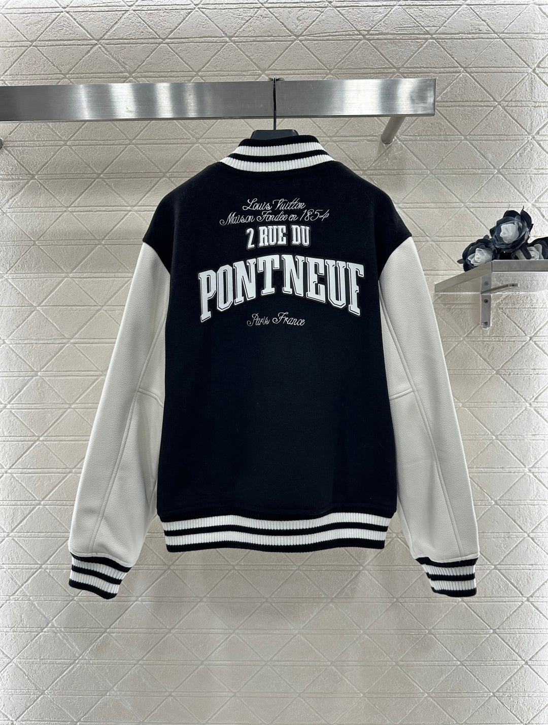 L 25 Casual leather sleeve baseball jacket
