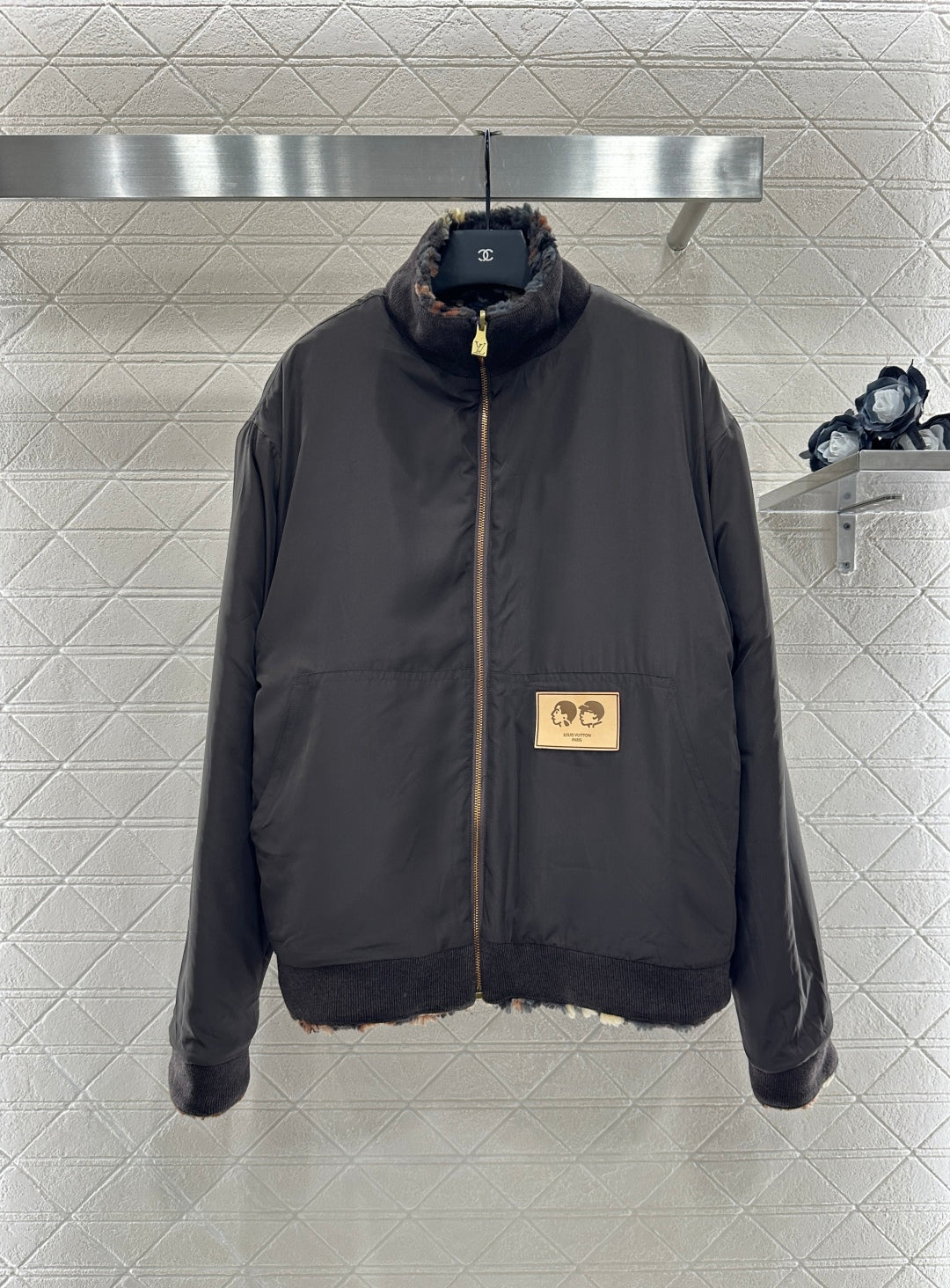L 25 Reversible lambswool zip-up jacket