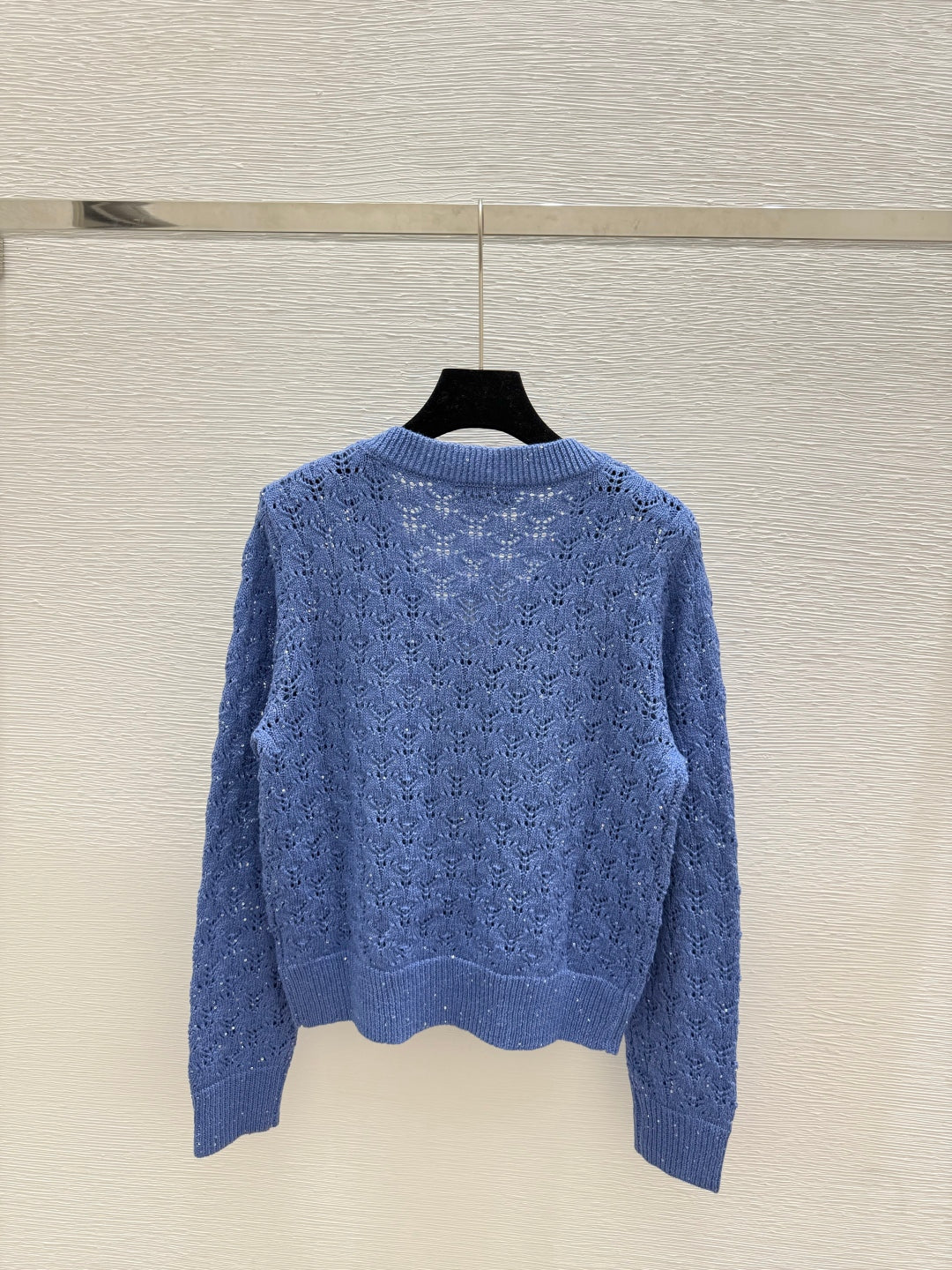 Bru 25fw Beaded hollow V-neck knitted long sleeves