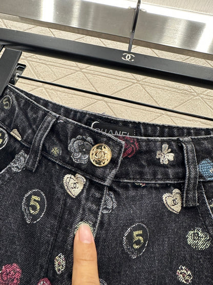 C 25 Wide-leg laser-printed jeans