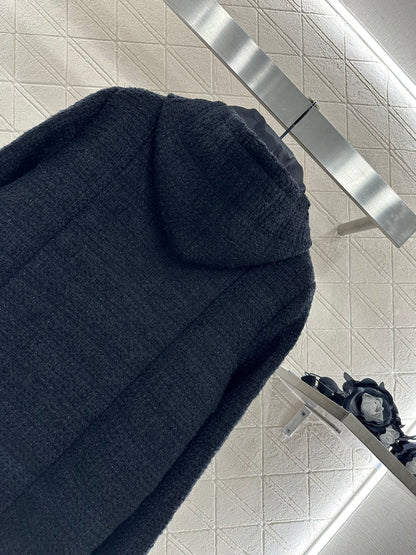 C 25 Wool woolen coat with detachable hood