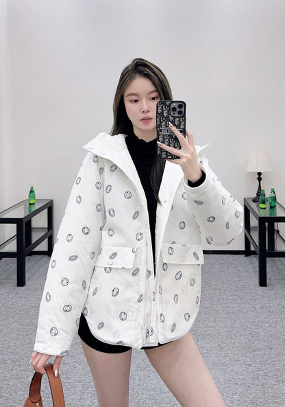 He 25 Reversible quilted jacket with hidden hood