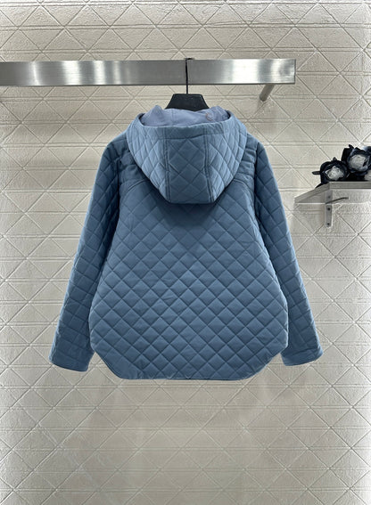 He 25 Reversible quilted jacket with hidden hood