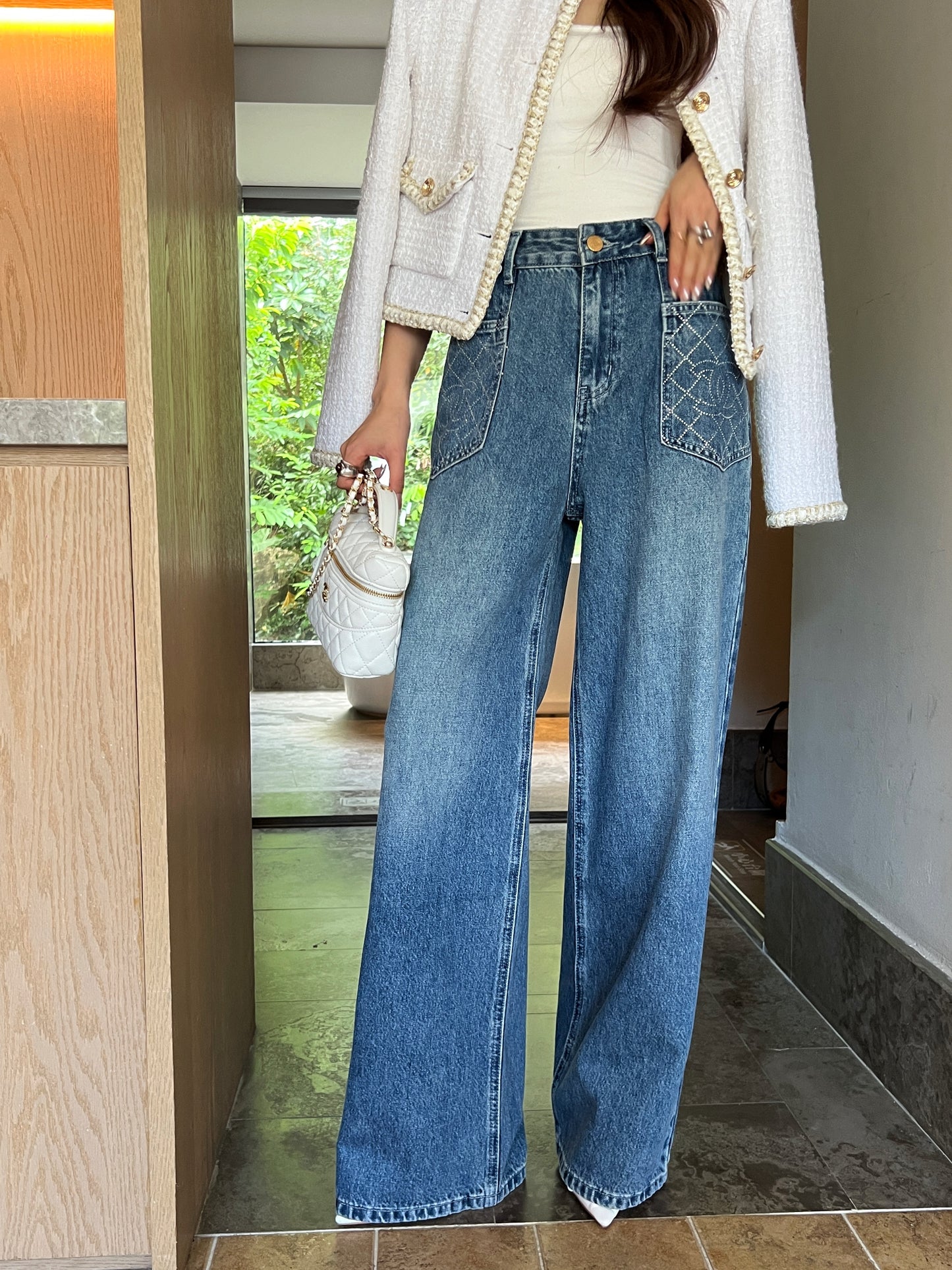 C 25 Straight-leg jeans with rhinestone embellishment