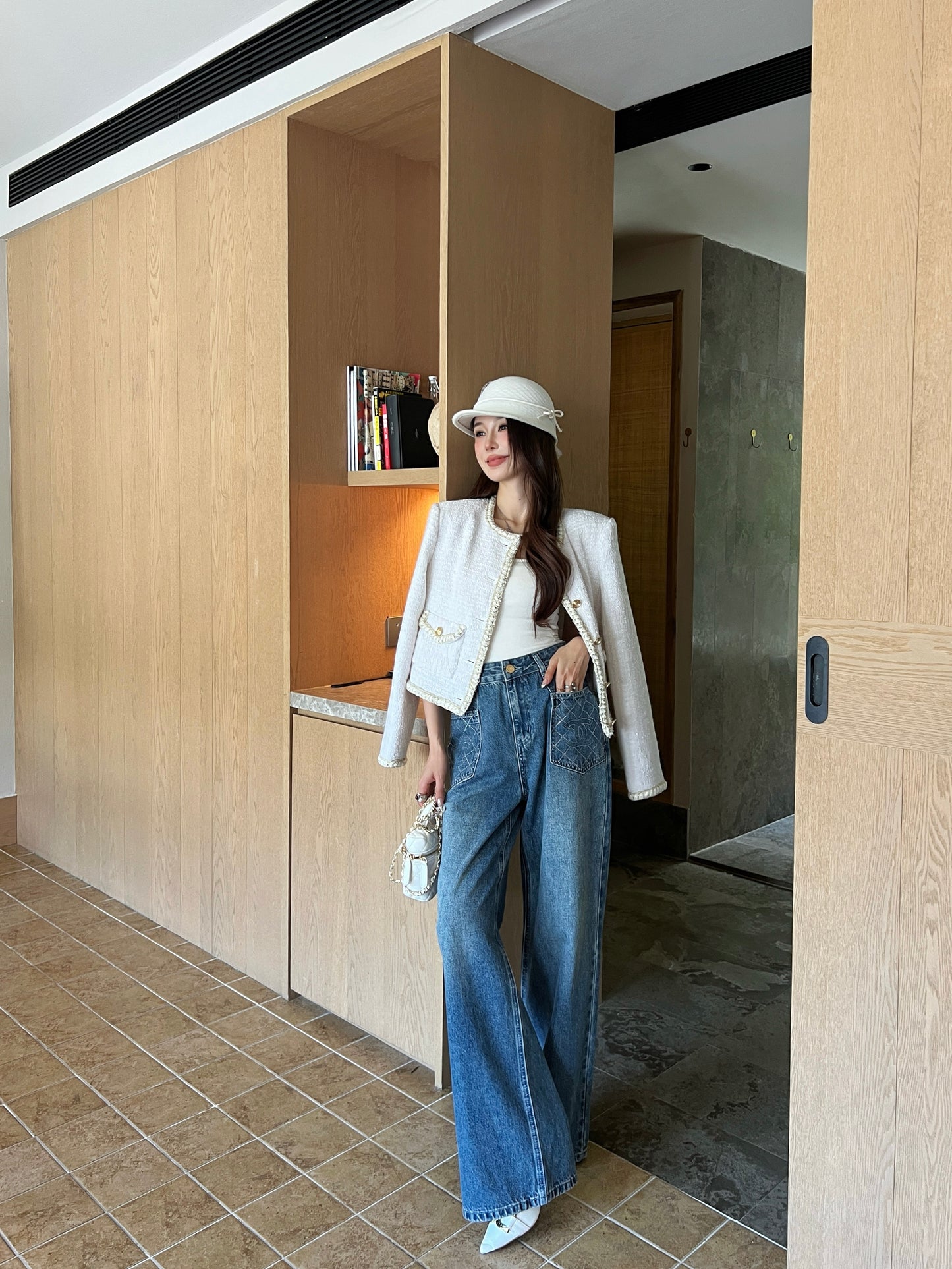 C 25 Straight-leg jeans with rhinestone embellishment