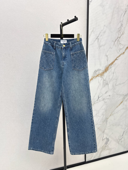 C 25 Straight-leg jeans with rhinestone embellishment