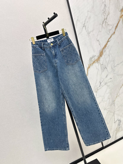 C 25 Straight-leg jeans with rhinestone embellishment