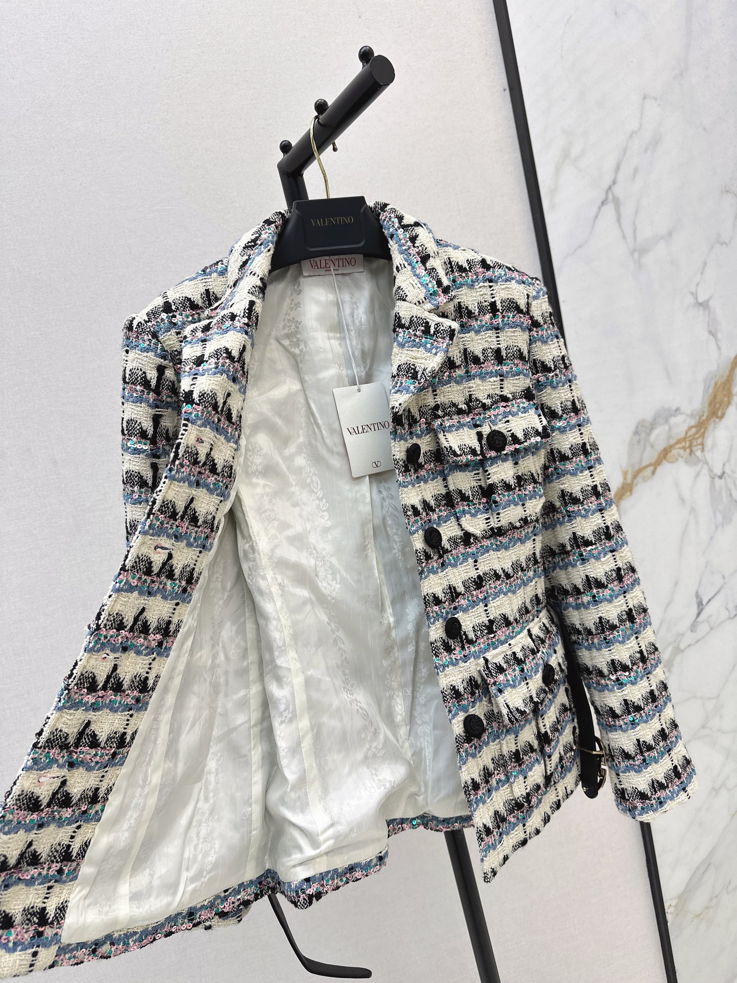 V 25 Sequined colorful yarn check woven woven jacket