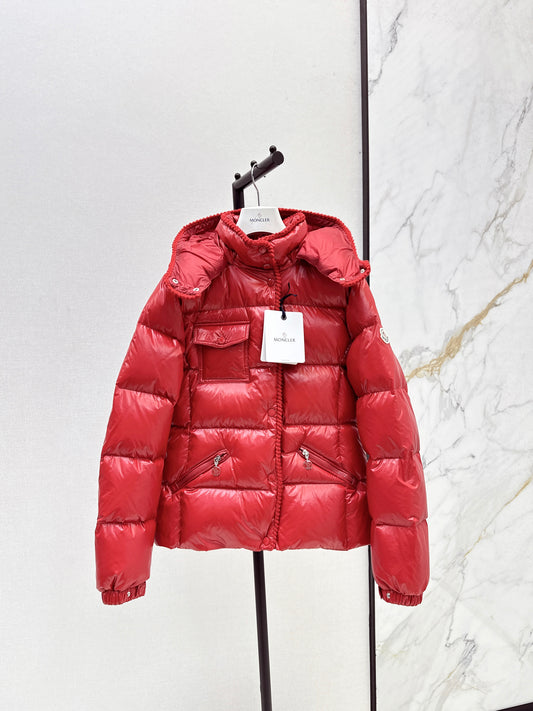 Mon 25 waist-hugging hooded down jacket