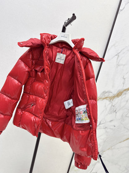 Mon 25 waist-hugging hooded down jacket