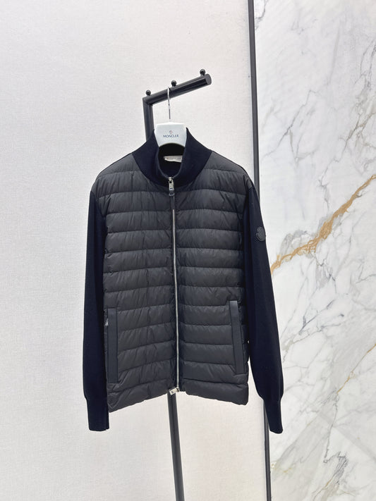 Mon 25fw New Knitted Small Stand Collar Knitted Down Jacket（WHITE/BLACK）