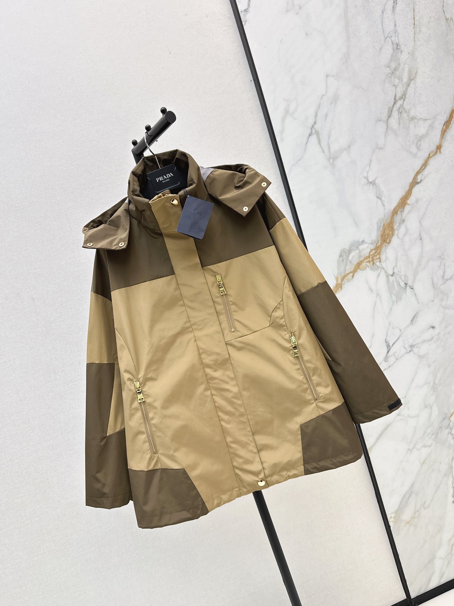 Pr 25 Classic Paneled Hooded Windbreaker Jacket