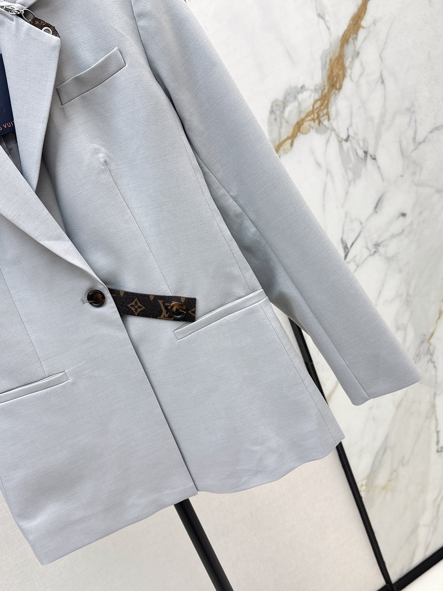 L 25 Leather buckle suit jacket(GRAY/BLACK)