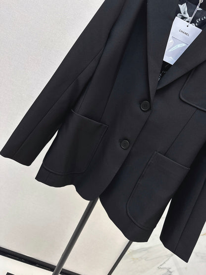 C 25 Brooch suit jacket