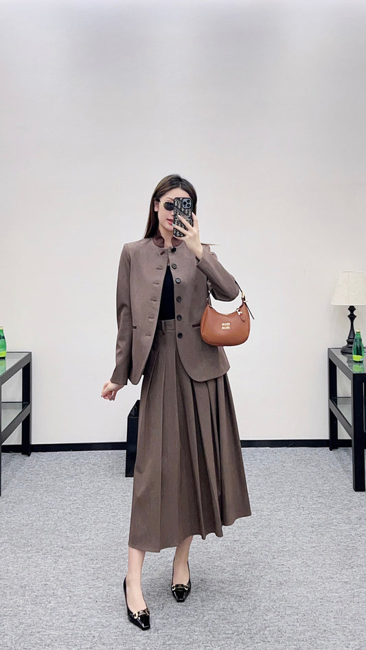 Di 25 Suit jacket+mid length pleated skirt set