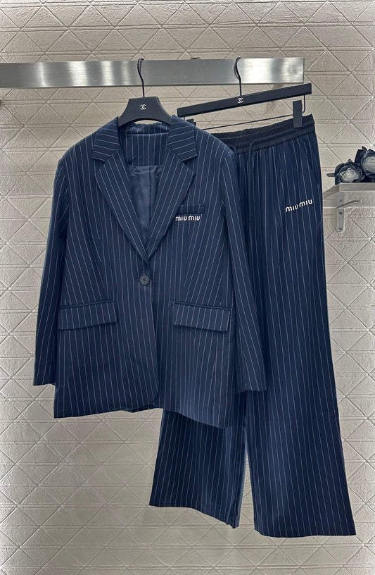 Mi 25 Silhouette striped suit jacket+pants set