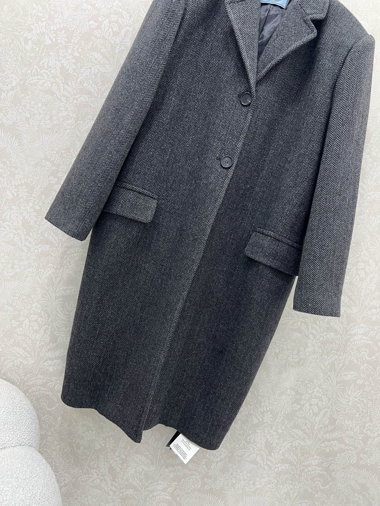 Pr 25 new wool long coat