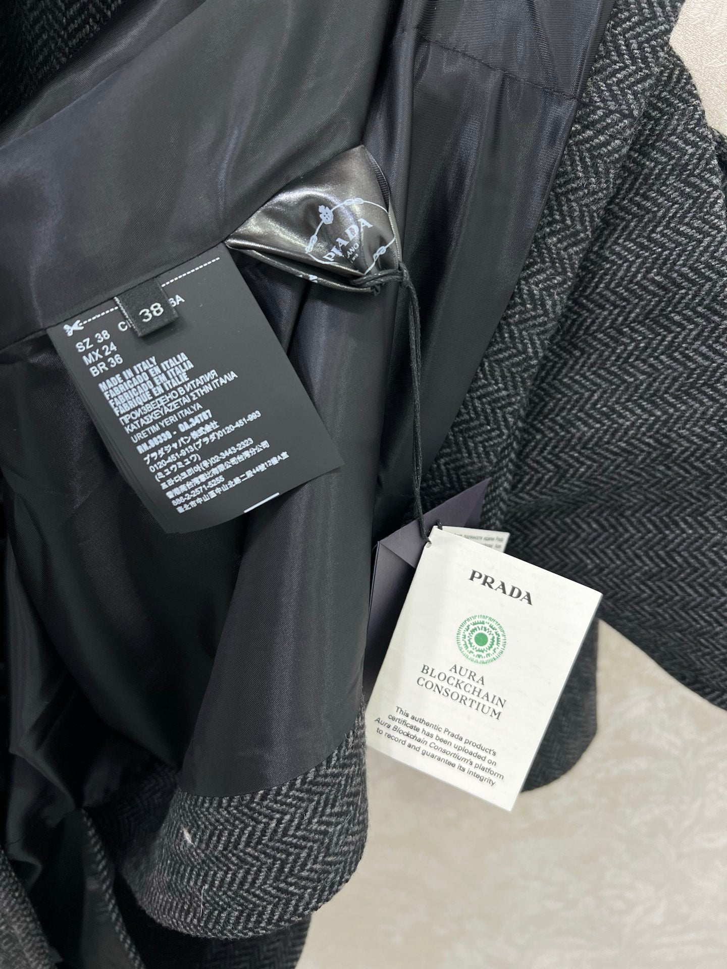 Pr 25 new wool long coat