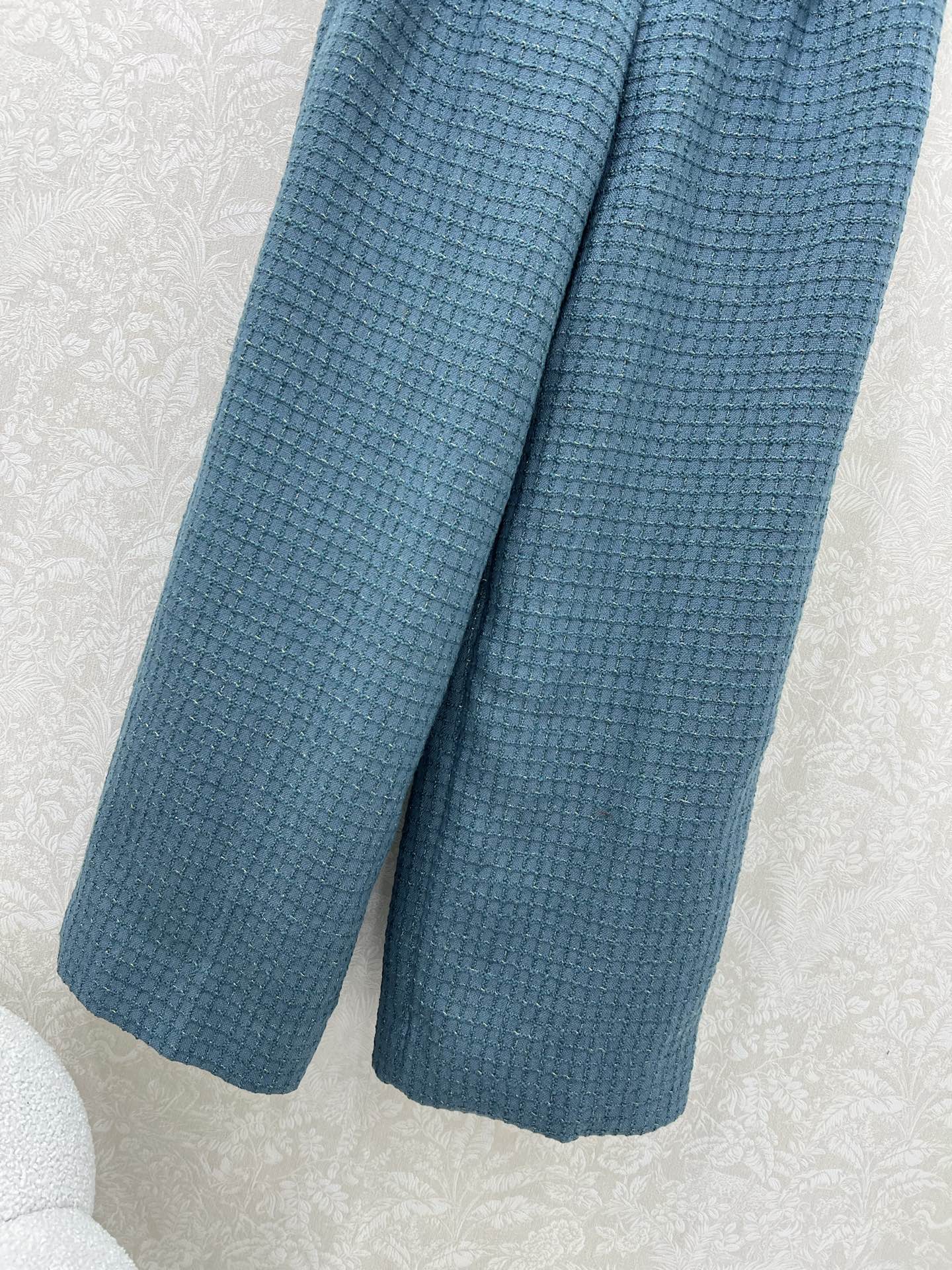 C 25 New plaid tweed straight leg pants (lined with silk version)