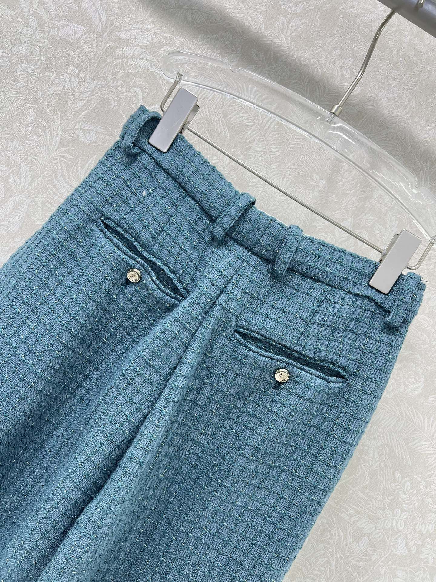 C 25 New plaid tweed straight leg pants (lined with silk version)