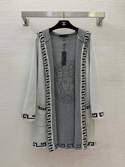 25 Medusa round portrait fashionable hooded mid length coat(GRAY/NAVY/KHAKI)